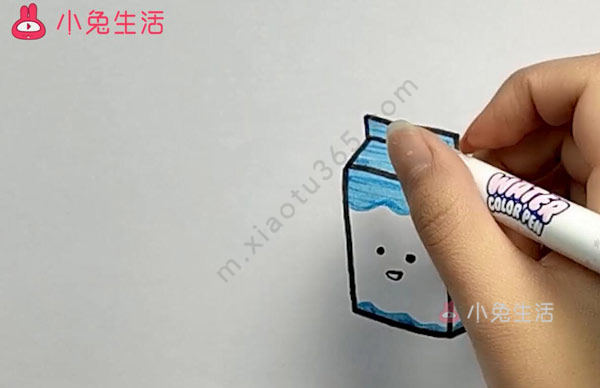 牛奶盒简笔画
